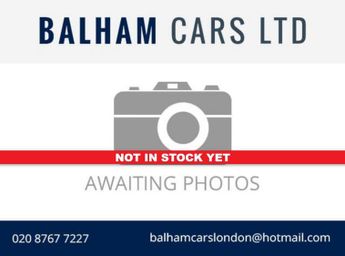 Vauxhall Insignia 1.8 16V SRi Hatchback 5dr Petrol Manual Euro 5 (140 ps)